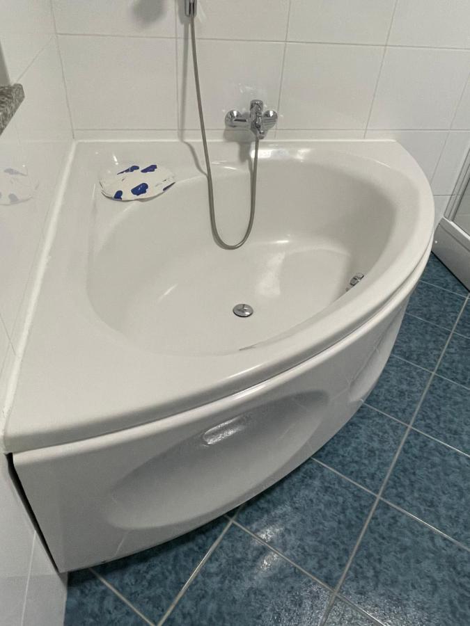 אומאג Apartments Lia-Jolie מראה חיצוני תמונה