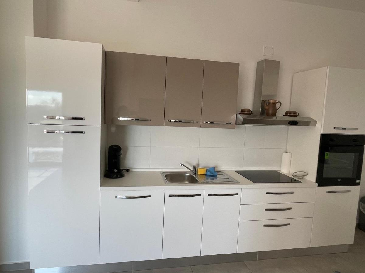 אומאג Apartments Lia-Jolie מראה חיצוני תמונה