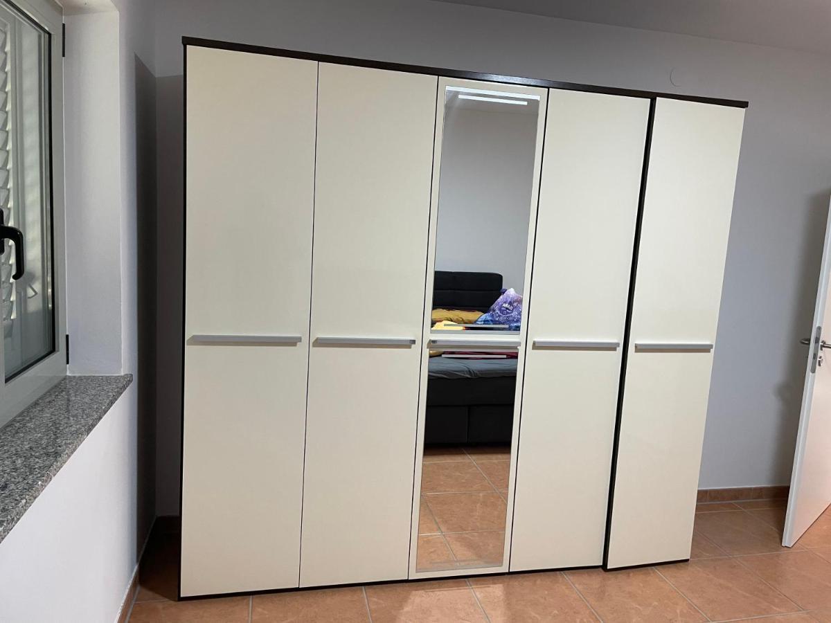 אומאג Apartments Lia-Jolie מראה חיצוני תמונה