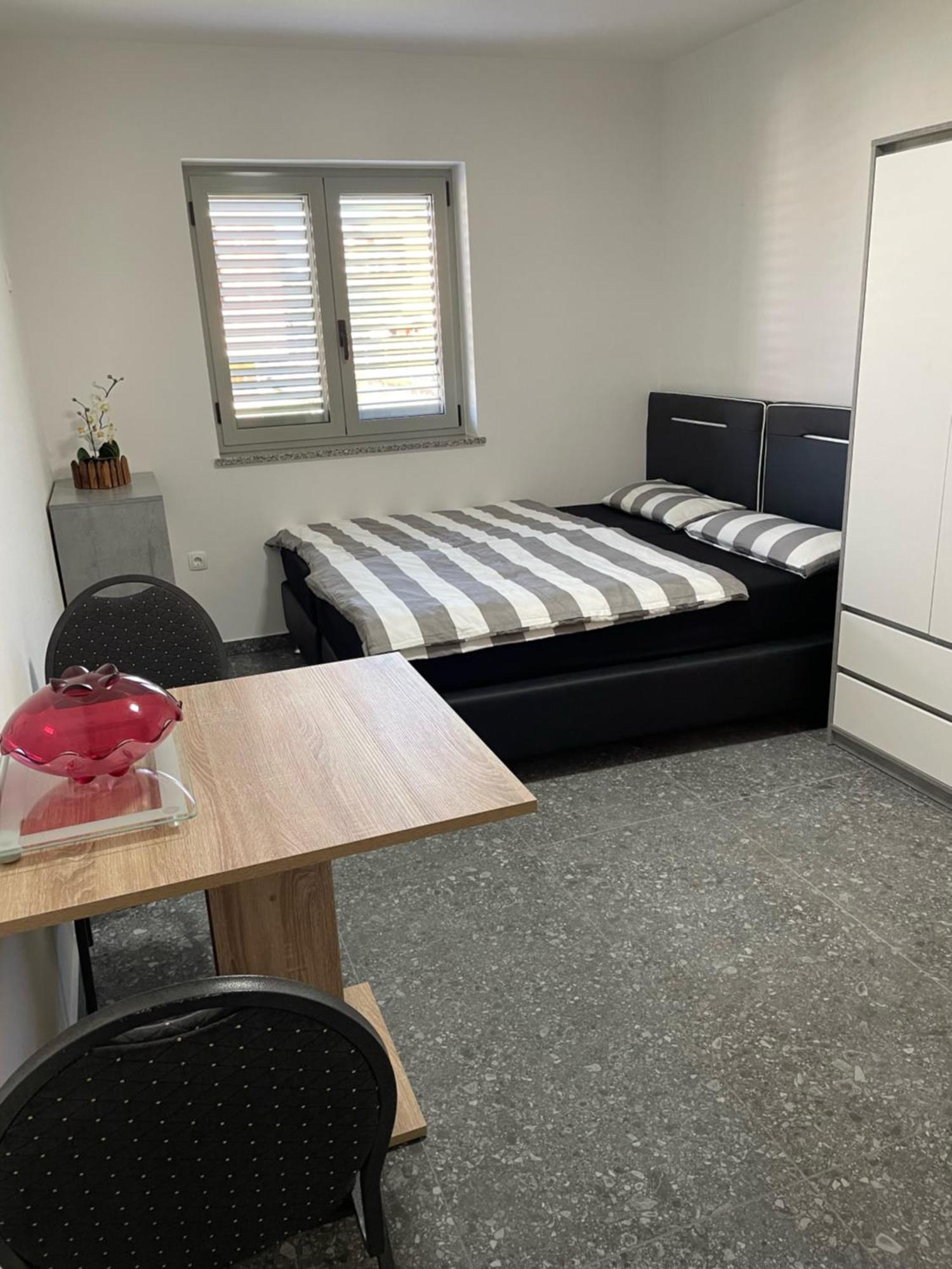 אומאג Apartments Lia-Jolie מראה חיצוני תמונה